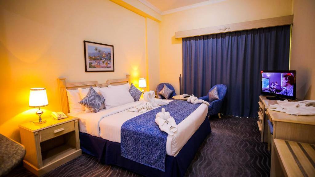 Green House Hotel Suites & Apartment guest room in Mankhool, Dubai